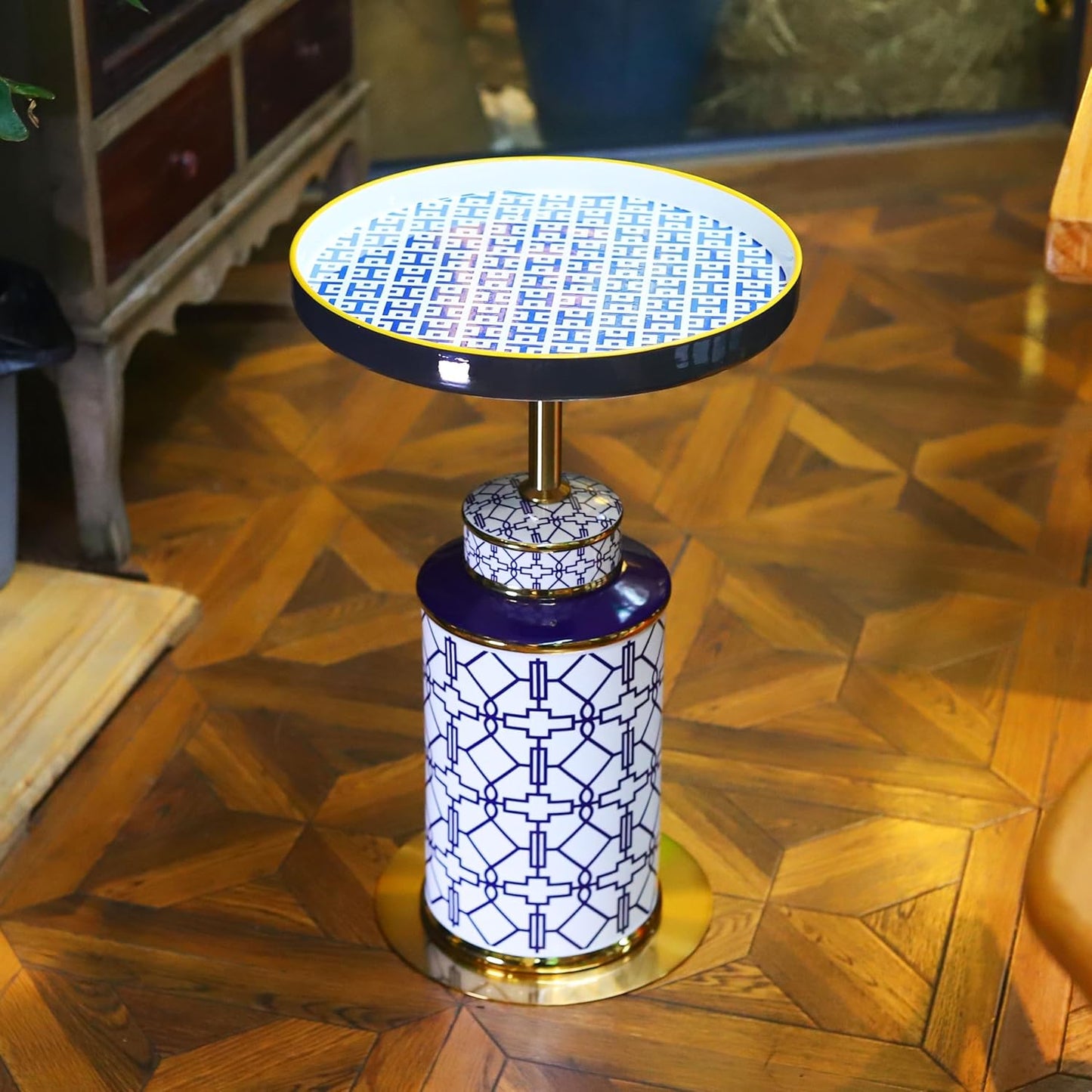 Diamond Pattern Vase-Shaped Side Table with Ceramic Tile Top – Accent Table for Coffee, Tea, or Nightstand Use in Living Room, Bedroom, Indoor & Outdoor Spaces